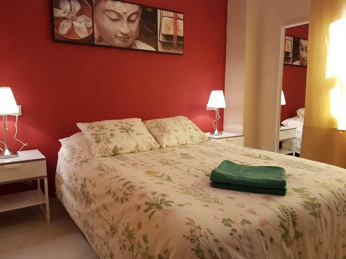 Triana Ruisenor Apartment Seville